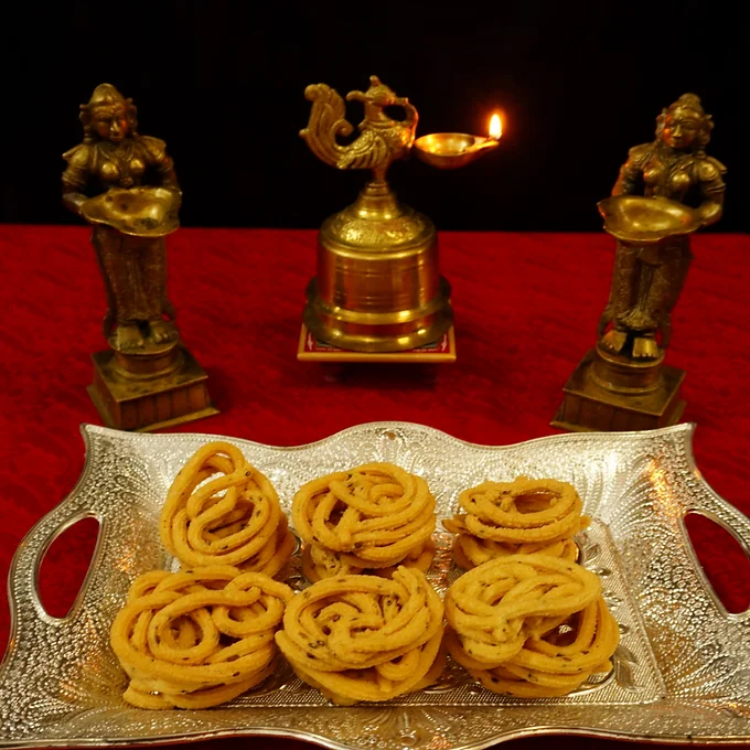 Suswaad Mullu Thenkuzhal Murukku – Crispy South Indian Snack