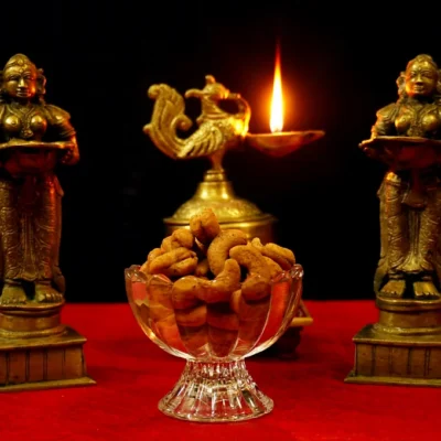 Suswaad Pepper Roasted Cashews – Spicy Premium Nut Snack